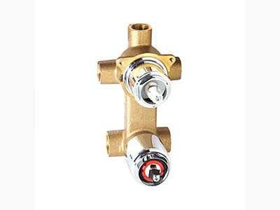 Complementary angle valve features